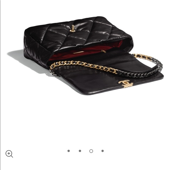 🖤✨Chanel 19 Maxi Bag✨🖤 - Picture 3 of 4